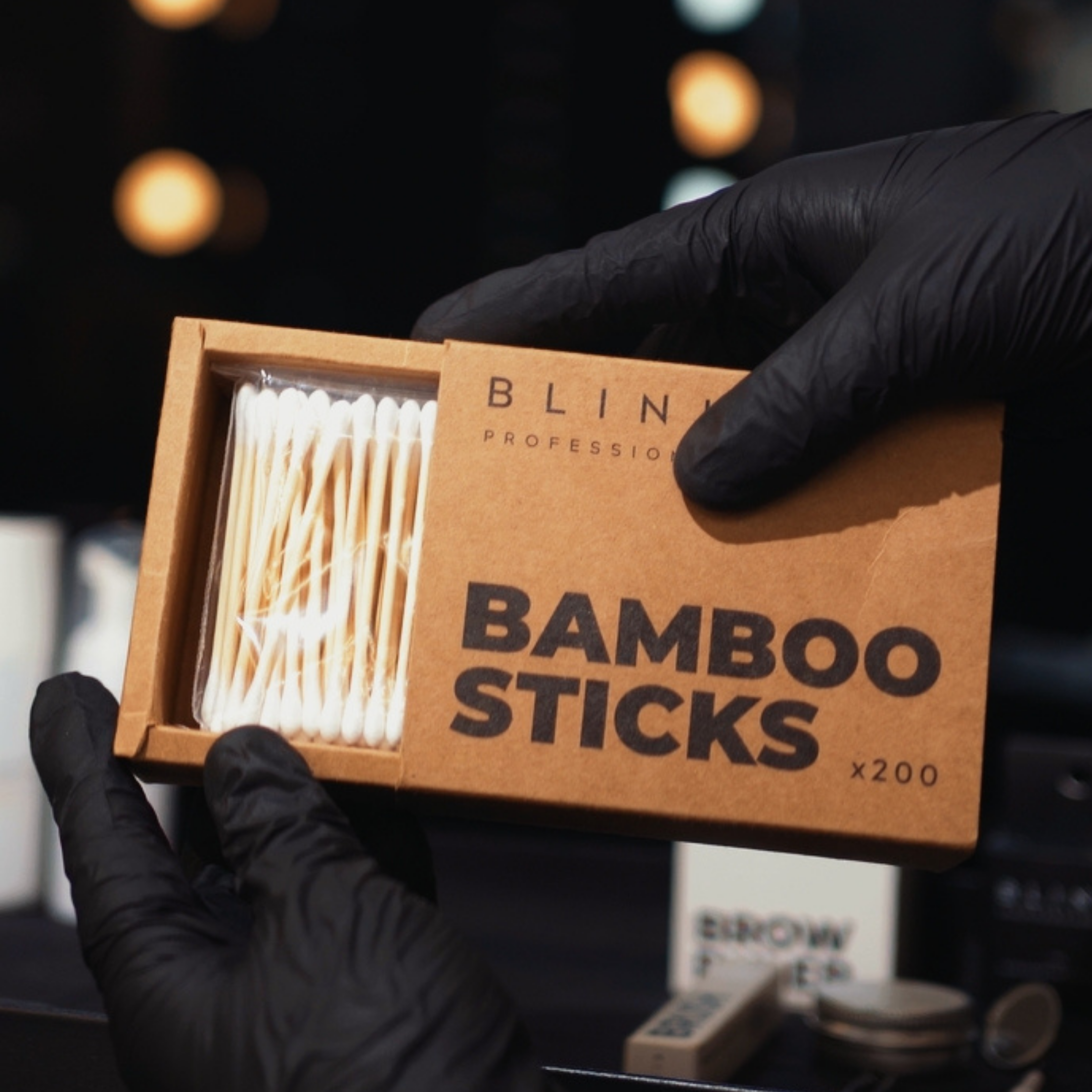 varas de bambu